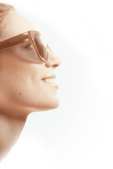Profil einer Frau mit Sonnenbrille